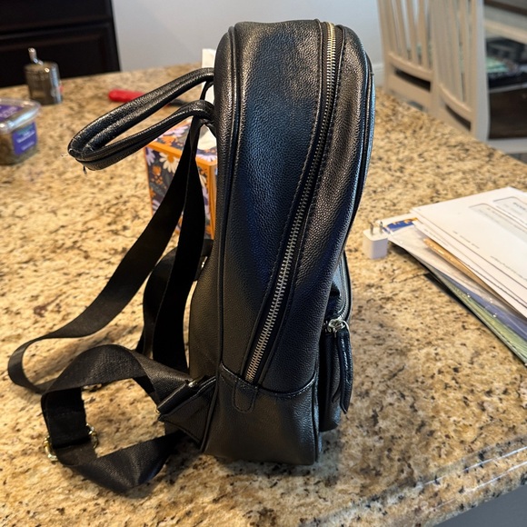 Pre loved Inspired Backpack Bag Black-REVIEW LAST TWO PICTURES FOR CALLOUTS - Picture 4 of 11